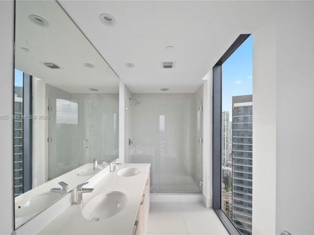 Продажа квартиры #3110 - фото 7494140