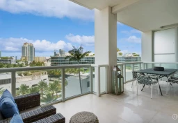 Квартира #805