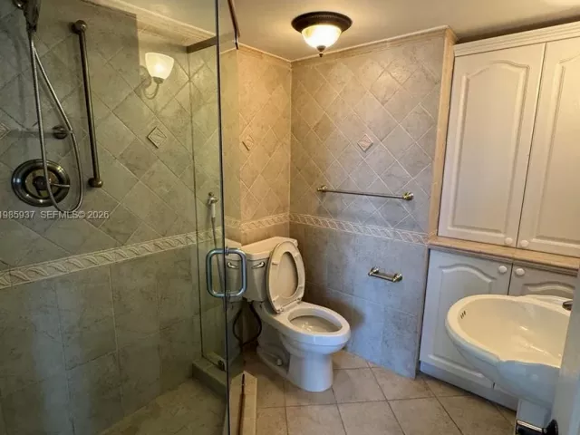 Продажа квартиры #2002 - фото 7502909