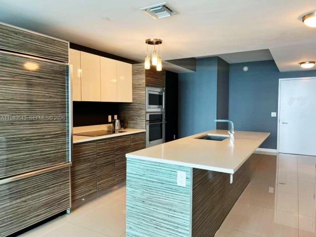 Продажа квартиры #1407 - фото 7493261