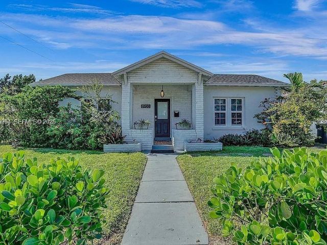 Продажа дома по адресу 8900 Harding Ave - фото 7466971