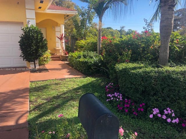 Дом в аренду по адресу 1008 NW 2nd Ave - фото 7461895