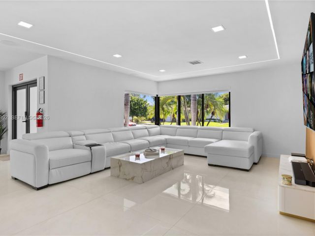 Дом в аренду по адресу 1117 Adams st - фото 7504191