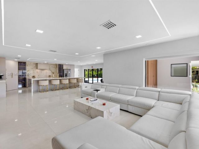 Дом в аренду по адресу 1117 Adams st - фото 7504194