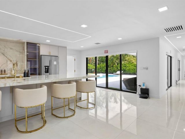 Дом в аренду по адресу 1117 Adams st - фото 7504197