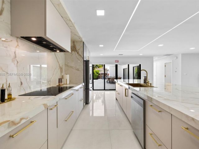 Дом в аренду по адресу 1117 Adams st - фото 7504198