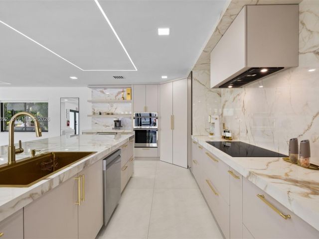 Дом в аренду по адресу 1117 Adams st - фото 7504201