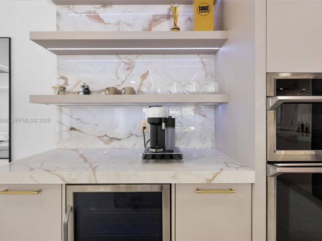 Дом в аренду по адресу 1117 Adams st - фото 7504204