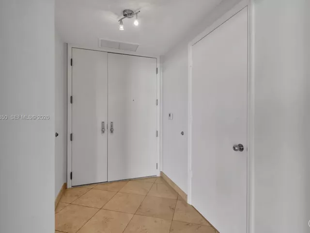 Продажа квартиры #2602 - фото 7511405