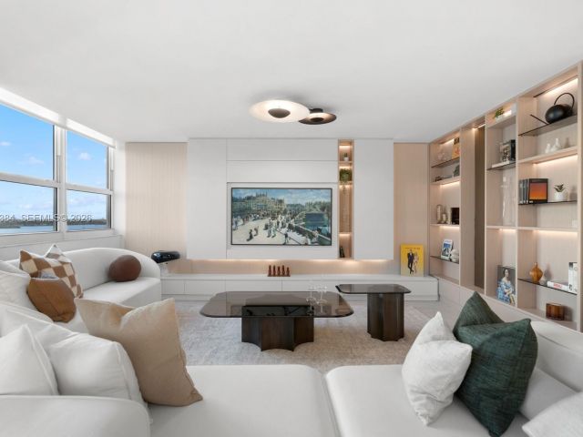 Продажа квартиры #1203/1205 - фото 7508570