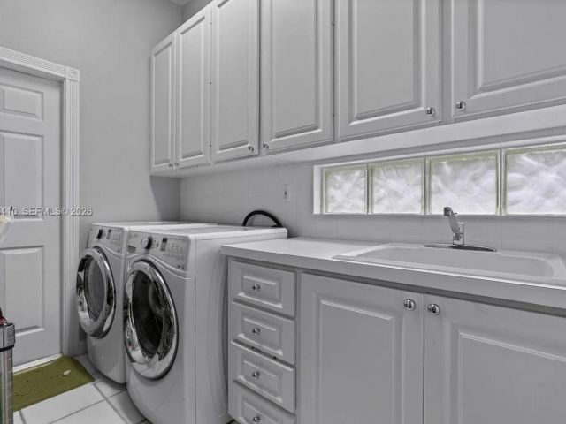 Продажа дома по адресу 2862 Irma Lake Dr - фото 7498465