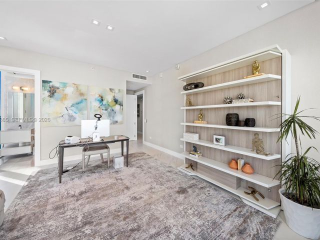 Квартира в аренду номер3901 - фото 7490338