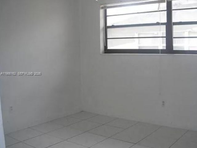 Дом в аренду по адресу 1941 NW 152nd Ter - фото 7479364