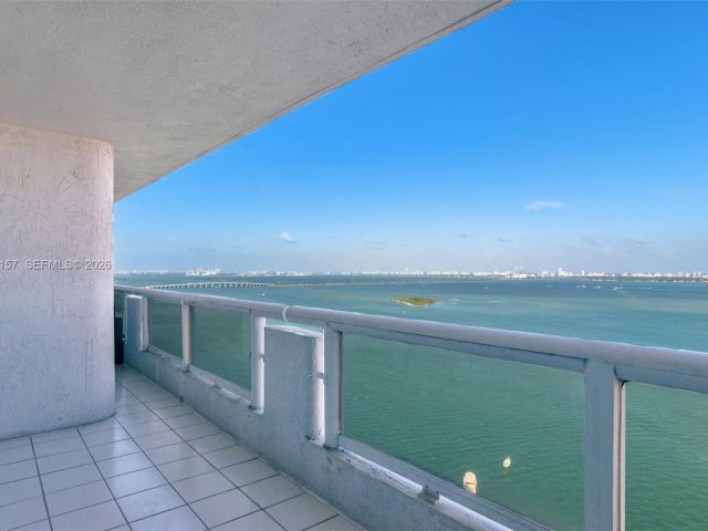 Квартира в аренду номерA-3332 - фото 7496114