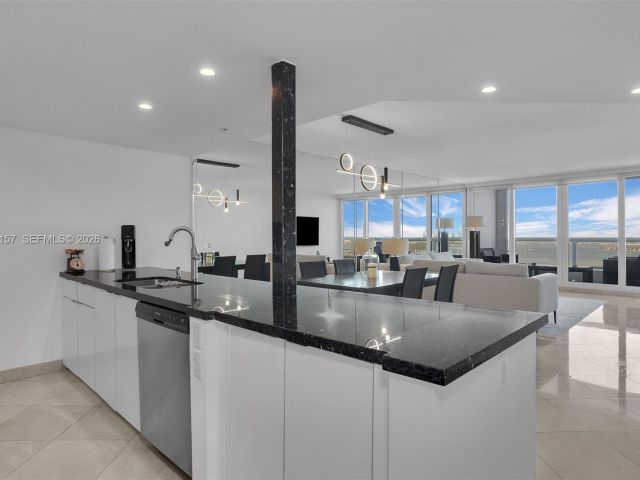 Квартира в аренду номерA-3332 - фото 7496115