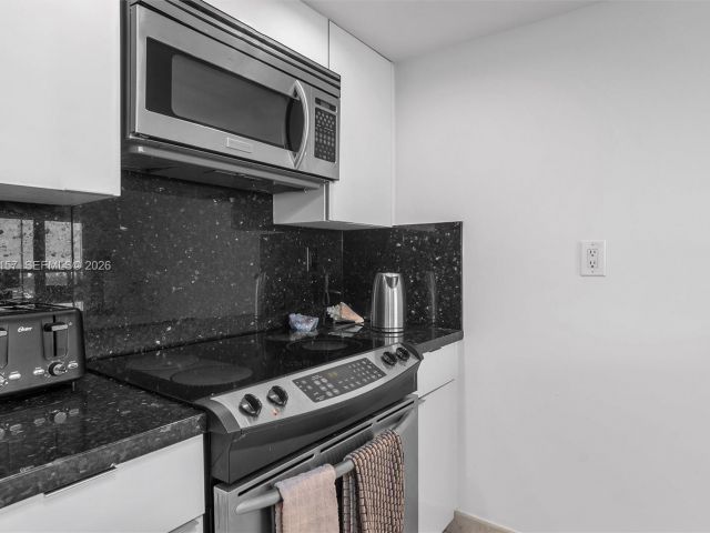 Квартира в аренду номерA-3332 - фото 7496117