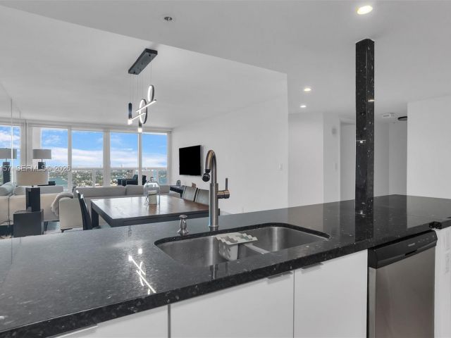 Квартира в аренду номерA-3332 - фото 7496118