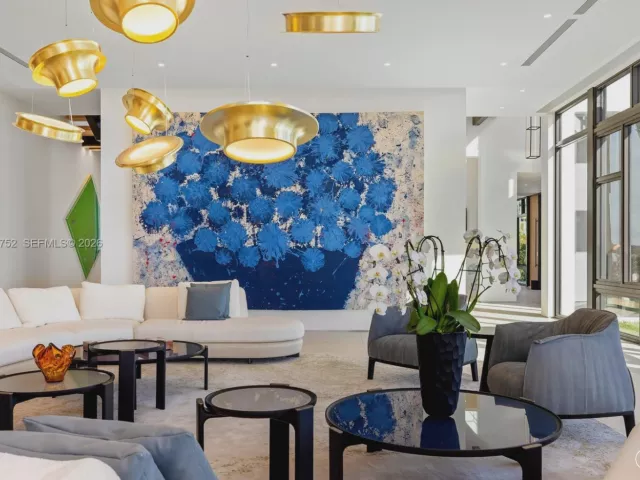 Продажа дома по адресу 6315 S Flagler Dr - фото 7516927