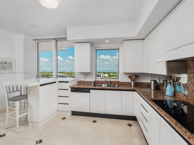 Продажа квартиры #1603 - фото 7490524