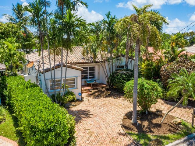 Продажа дома по адресу 8927 Hawthorne Ave - фото 7466953