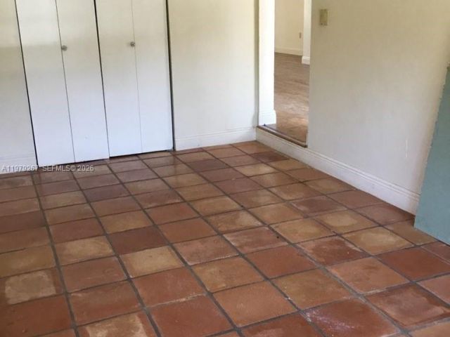 Продажа дома по адресу 8927 Hawthorne Ave - фото 7466963