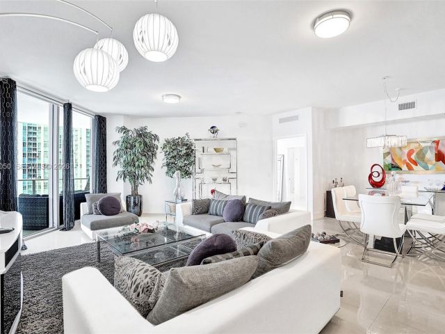 Продажа квартиры #1207 - фото 7503519