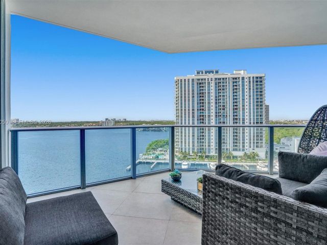 Продажа квартиры #1207 - фото 7503520