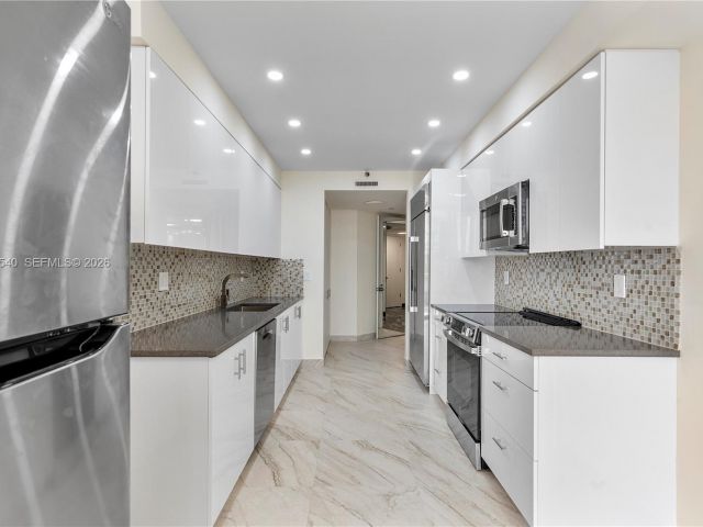 Продажа квартиры #15E - фото 7503739