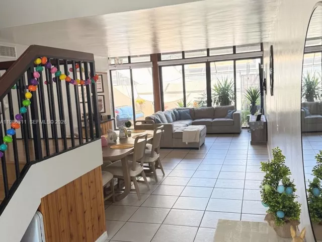 Продажа дома по адресу 1461 NW 113th Ave - фото 7533335
