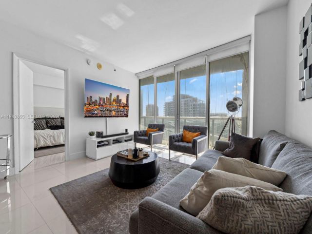 Продажа квартиры # - фото 7510508