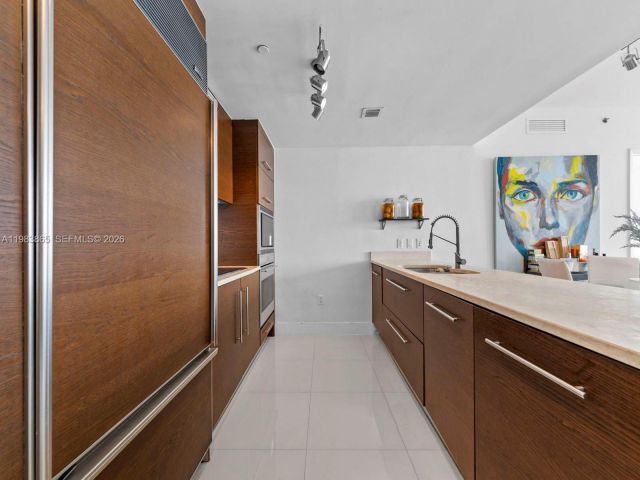 Продажа квартиры # - фото 7510514