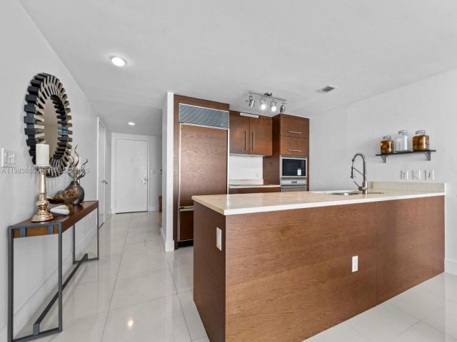 Продажа квартиры # - фото 7510515