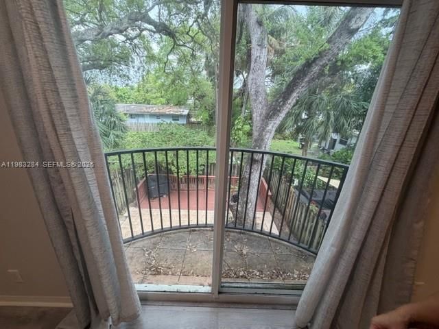 Продажа дома по адресу 2927 SW 18th Ter - фото 7481523