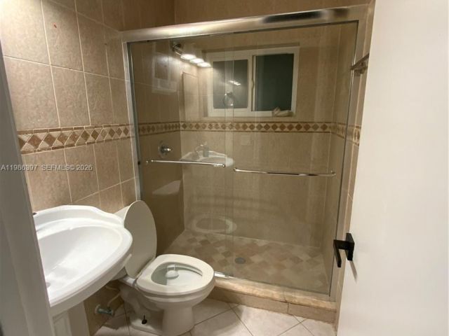 Дом в аренду по адресу 11128 Median St 0 - фото 7452910