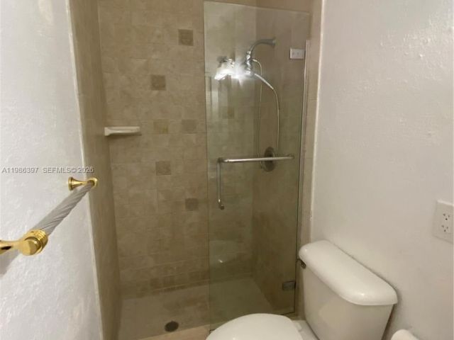 Дом в аренду по адресу 11128 Median St 0 - фото 7452913