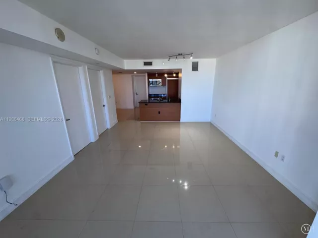 Продажа квартиры #2507 - фото 7517893