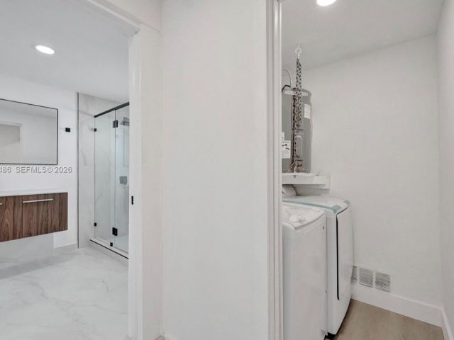 Продажа дома по адресу 5023 SW 93rd Ave - фото 7487050