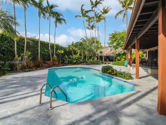 Продажа дома по адресу 10260 SW 128th St - фото 7463780