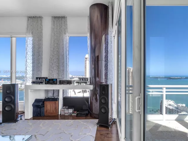 Продажа квартиры #2904 - фото 7467245