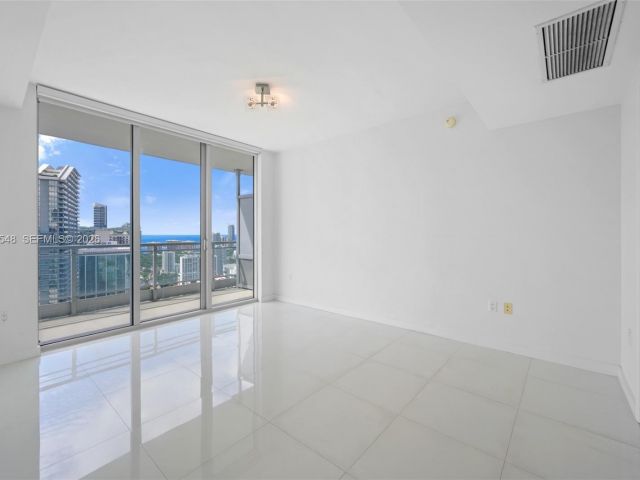 Квартира в аренду номер3902 - фото 7486707