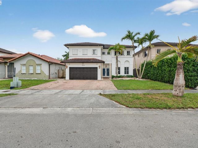 Дом в аренду по адресу 15874 SW 138th Ter 2 - фото 7501648