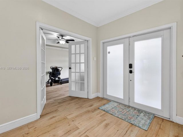 Дом в аренду по адресу 15874 SW 138th Ter 2 - фото 7501654