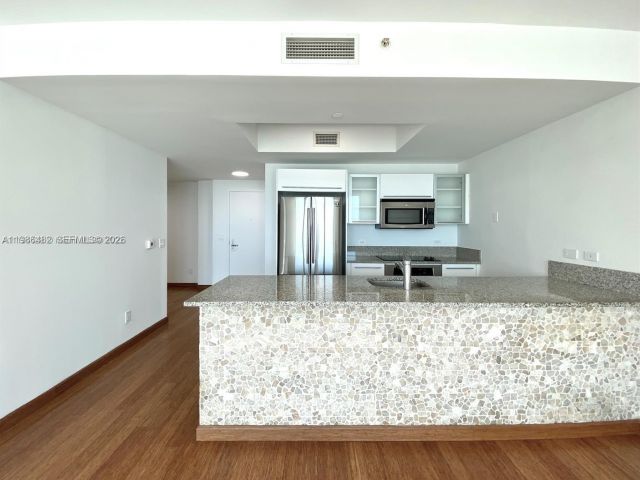 Квартира в аренду номер3106 - фото 7477921