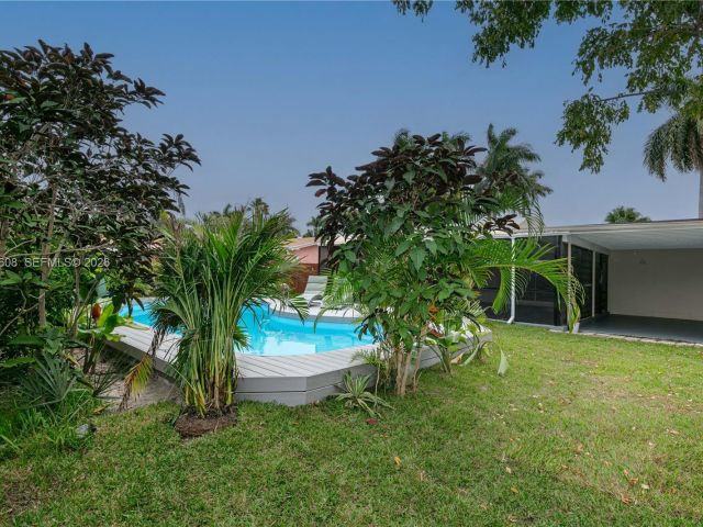 Дом в аренду по адресу 1507 Harding St - фото 7471835