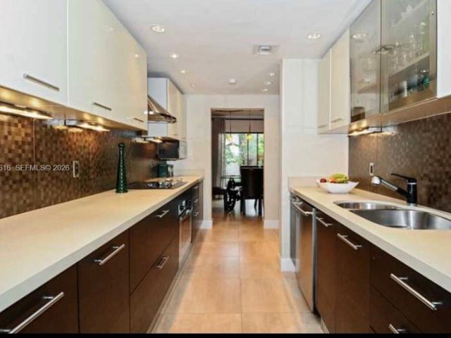 Дом в аренду по адресу 2991 Lakewood Ln 329 - фото 7528249