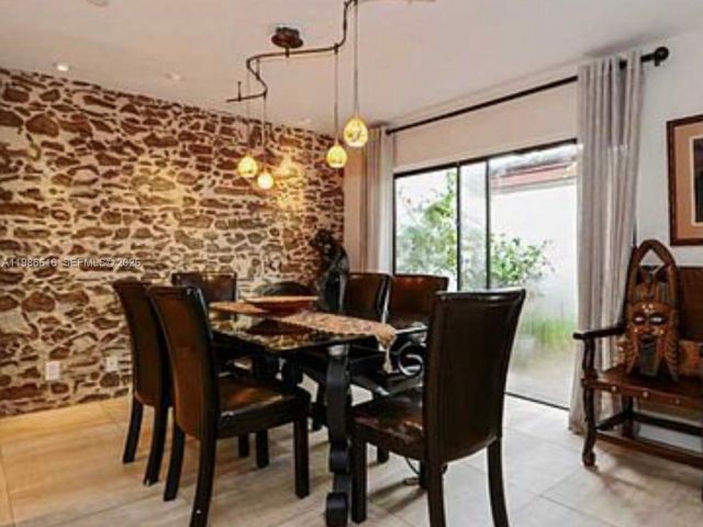 Дом в аренду по адресу 2991 Lakewood Ln 329 - фото 7528253