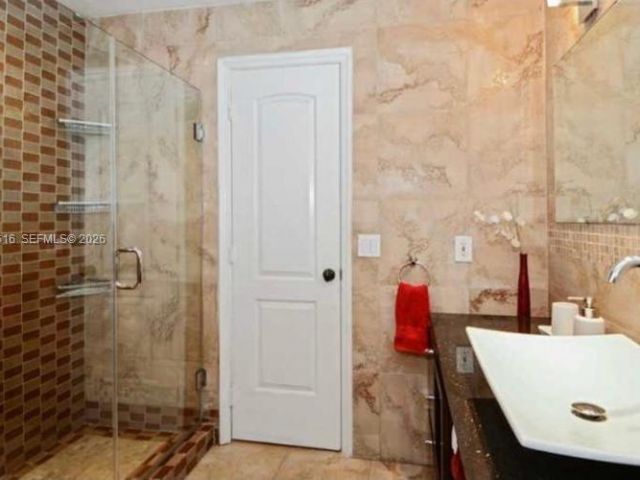 Дом в аренду по адресу 2991 Lakewood Ln 329 - фото 7528256