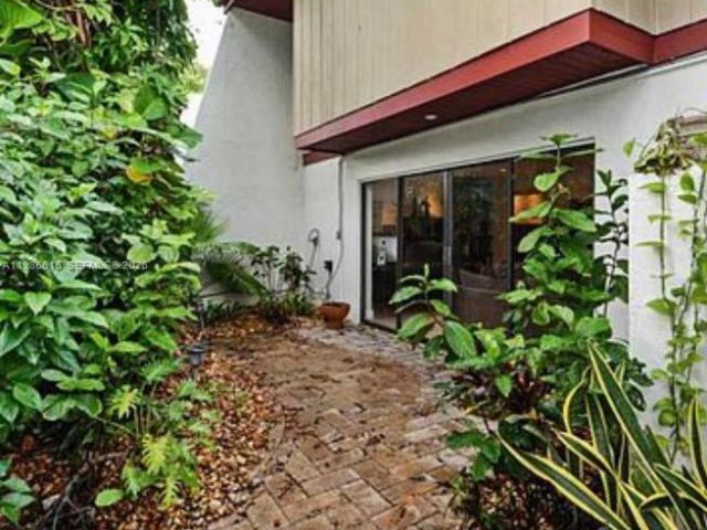 Дом в аренду по адресу 2991 Lakewood Ln 329 - фото 7528261