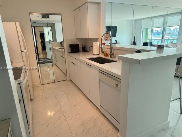 Квартира в аренду номер1106 - фото 7520272