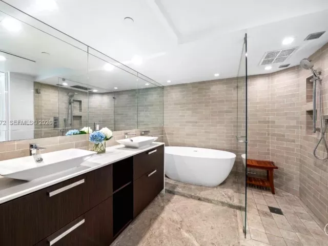 Квартира в аренду номерUPH-5 - фото 7507042